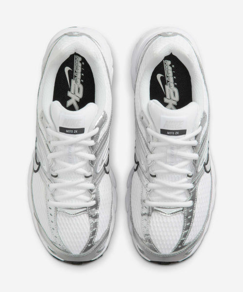 NIKE NIKE Sneakers Air Max Moto 2K - White:Metallic Silver:Black:Photon Dust