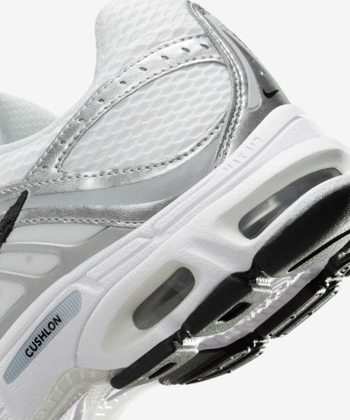 NIKE NIKE Sneakers Air Max Moto 2K - White:Metallic Silver:Black:Photon Dust