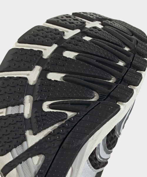 ADIDAS ADIDAS Adistar Control 5 Sneakers - Black:Silver