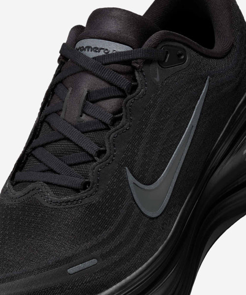 NIKE Nike Vomero Plus W - Size