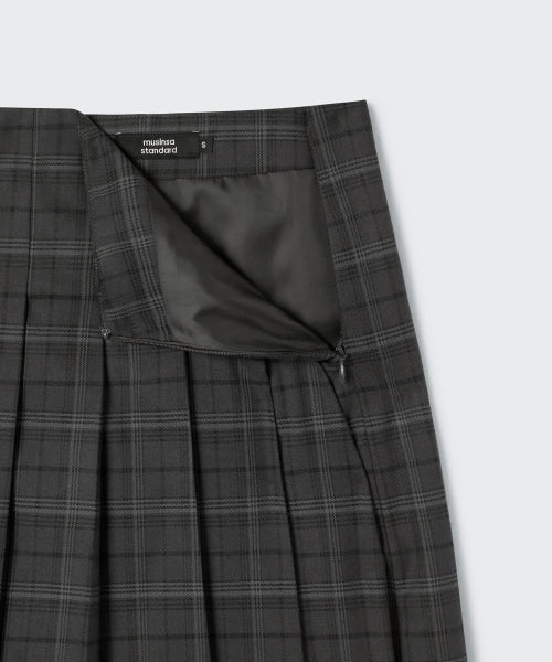 MUSINSA STANDARD WOMAN MUSINSA STANDARD WOMAN Women's Buckle Pleated Check Knee Length Skirt [Gray]