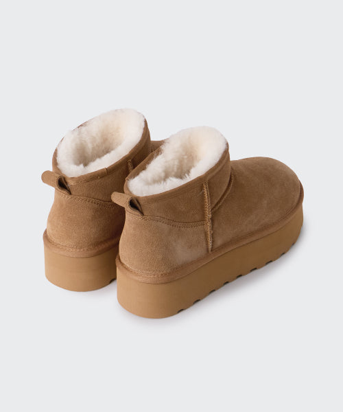 MUSINSA STANDARD WOMAN MUSINSA STANDARD WOMAN Winter Pug Platform Short Boots (Light Brown)