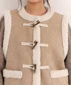 MUSINSA STANDARD WOMAN MUSINSA STANDARD WOMAN Women's Synthetic Suede Shearling Toggle Vest (Size M)