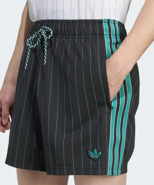 ADIDAS ADIDAS Liverpool FC Terrace Icon Short Pants - Black