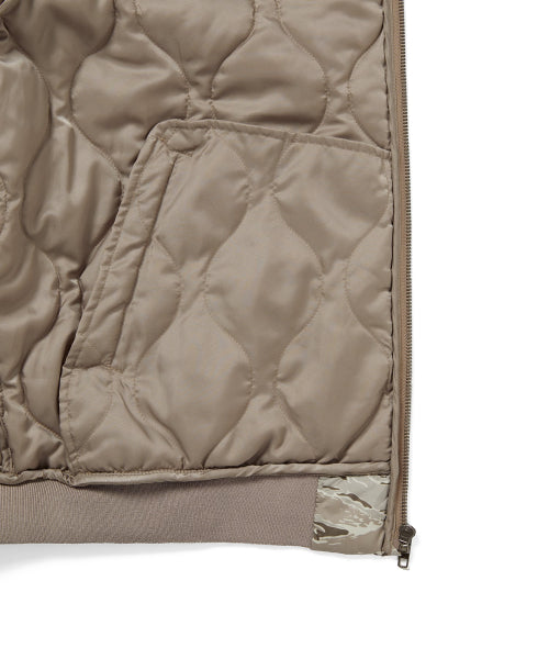 THISISNEVERTHAT THISISNEVERTHAT Quilted Hooded Jacket Beige