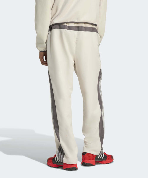 ADIDAS ADIDAS Loose Cutline Track Pants - Size