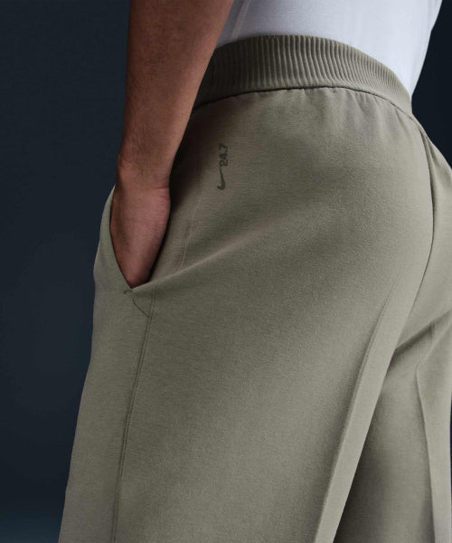 NIKE NIKE Pants M - Light Army/Steel Green
