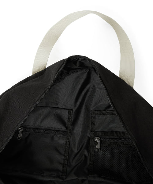 THISISNEVERTHAT THISISNEVERTHAT GD Ligtning Bear Duffle Bag Black