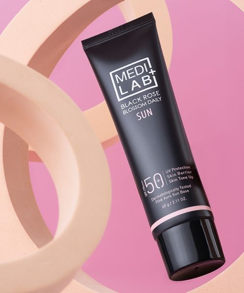 gutehaare Medi Lab Black Rose Blossom Daily Moisturizing Sunscreen 60g (SPF 50+ / PA++++)