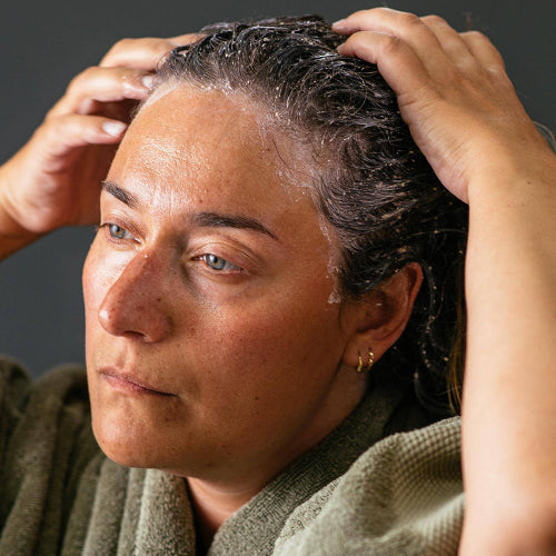 LUSH Calm Down 95g - Fresh Scalp Treatment