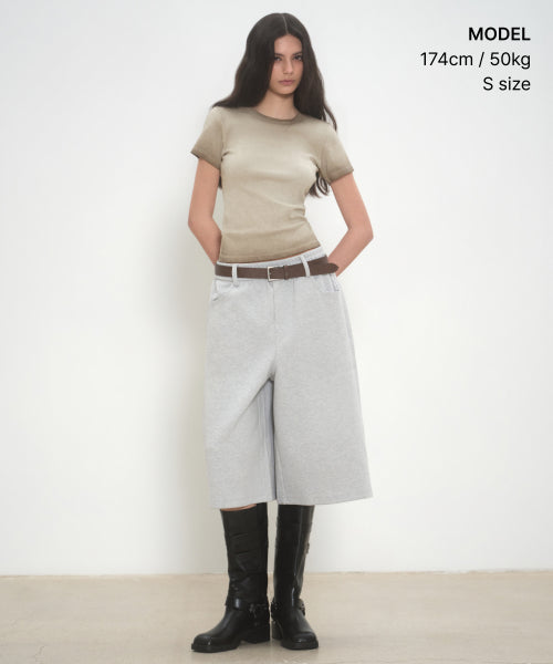 MUSINSA STANDARD WOMAN MUSINSA STANDARD WOMAN Slim Crew Neck T-Shirt (Greyish Beige)