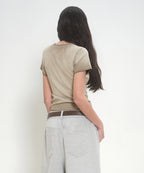MUSINSA STANDARD WOMAN MUSINSA STANDARD WOMAN Slim Crew Neck T-Shirt (Greyish Beige)