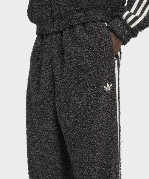ADIDAS ADIDAS Boucle Firebird Track Pants - Black