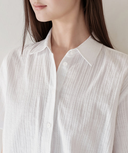 MUSINSA STANDARD WOMAN MUSINSA STANDARD WOMAN Women's Vertical Lace Short Sleeve Shirt (Size XS)
