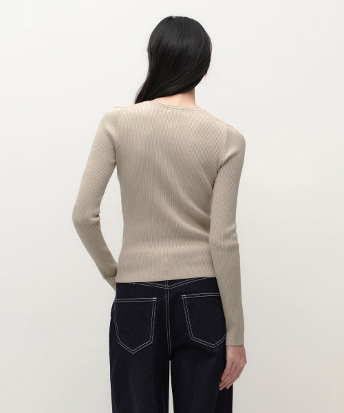 MUSINSA STANDARD WOMAN MUSINSA STANDARD WOMAN Women's Ribbed Slim Henley Neck Knit Light Beige
