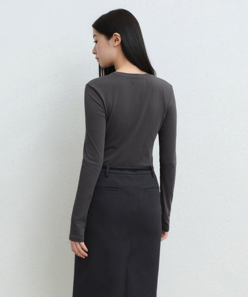 MUSINSA STANDARD WOMAN MUSINSA STANDARD WOMAN Women's Sheer Slim Long Sleeve T-Shirt (Dark Gray)
