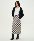 MUSINSA STANDARD WOMAN MUSINSA STANDARD WOMAN Ombre Check Maxi Skirt (Black)