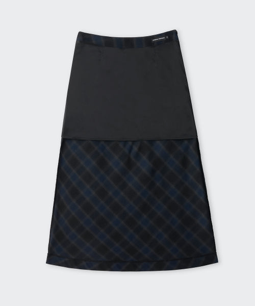 MUSINSA STANDARD WOMAN MUSINSA STANDARD WOMAN Ombre Check Maxi Skirt (Navy)