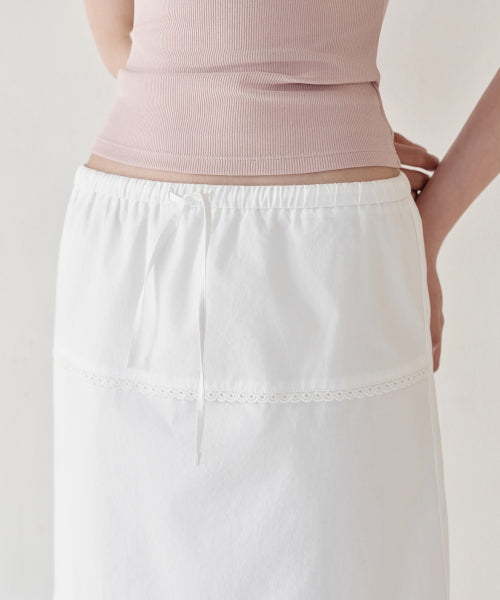 MUSINSA STANDARD WOMAN MUSINSA STANDARD WOMAN Women's Poplin Lace Trim Knee Length Skirt