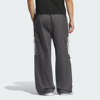 ADIDAS ADIDAS Pants Size M