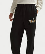 NIKE NIKE Pants M - Black