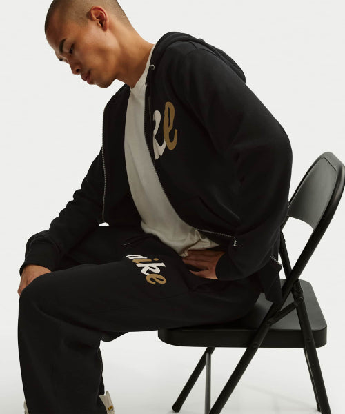 NIKE NIKE Pants M - Black