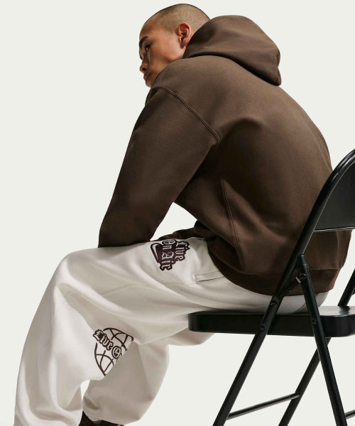 NIKE NIKE Pants M - Phantom