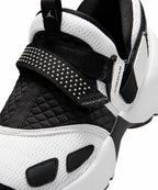 NIKE Nike Jordan Trunner LX W Sneakers