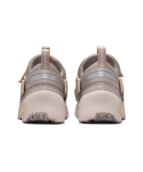 NIKE Nike Jordan Trunner LX W - Light Iron Or