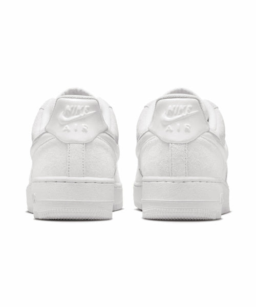 NIKE Nike Air Force 1 07 W - Off White: Light Smoke Gray