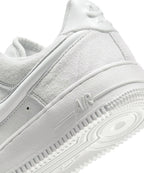 NIKE Nike Air Force 1 07 W - Off White: Light Smoke Gray