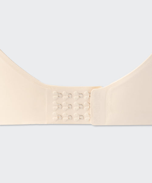 MUSINSA STANDARD WOMAN MUSINSA STANDARD WOMAN Women's Seamless Volume Boost Bra [Light Beige] - Size