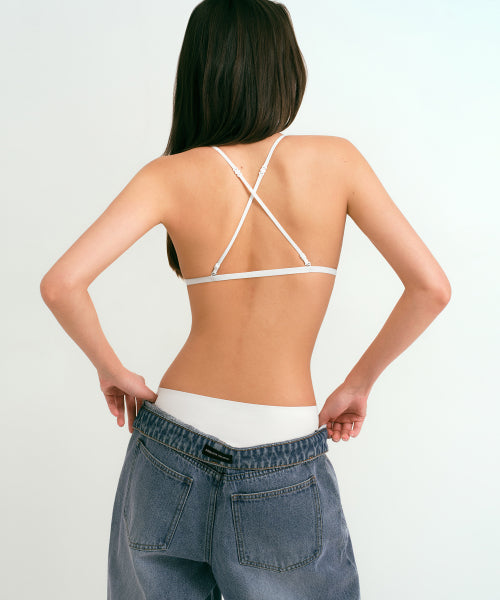MUSINSA STANDARD WOMAN MUSINSA STANDARD WOMAN Front hook minimal bralette [white]