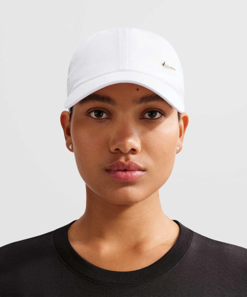 NIKE NIKE Dri Fit Club Unstructured Metal Swoosh Cap - Size