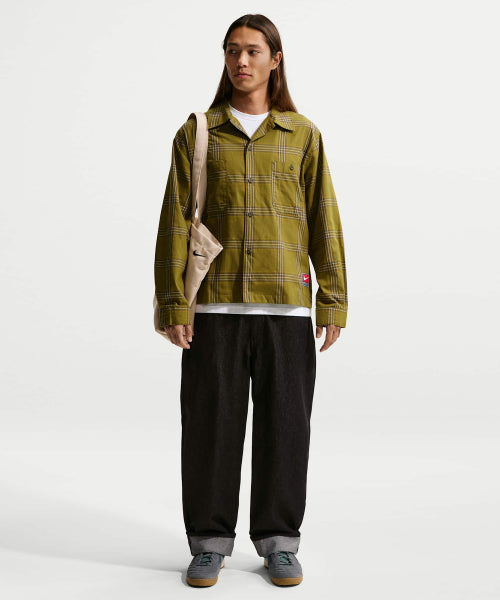 NIKE NIKE Shirt M - Olive