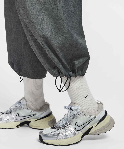 NIKE NIKE Sportswear Oversized Mid-Rise Woven Pants W - Size