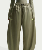 NIKE NIKE Pants Size