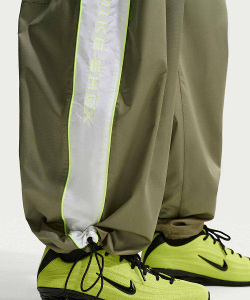 NIKE NIKE Pants Size