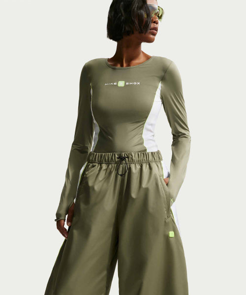 NIKE NIKE Pants Size