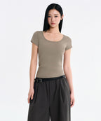 MUSINSA STANDARD WOMAN MUSINSA STANDARD WOMAN T-Shirt Slim Scoop Neck [Dusty Beige] - Size S