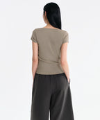 MUSINSA STANDARD WOMAN MUSINSA STANDARD WOMAN T-Shirt Slim Scoop Neck [Dusty Beige] - Size S