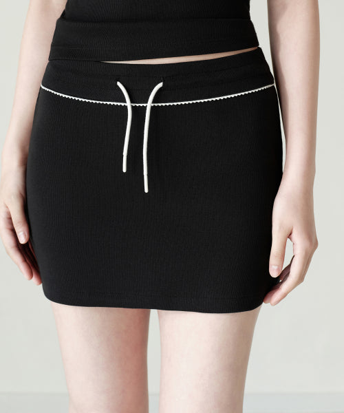 MUSINSA STANDARD WOMAN MUSINSA STANDARD WOMAN Women's Lace Trim Jersey Mini Skirt [Black]