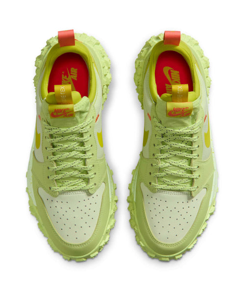 NIKE Nike Sneakers Size
