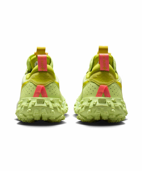 NIKE Nike Sneakers Size