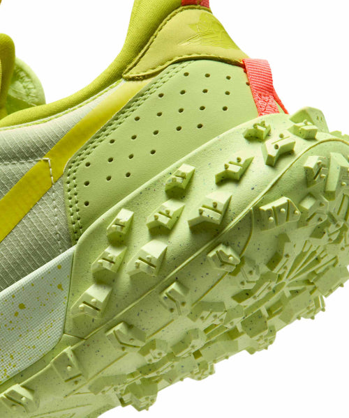 NIKE Nike Sneakers Size