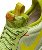 NIKE Nike Sneakers Size
