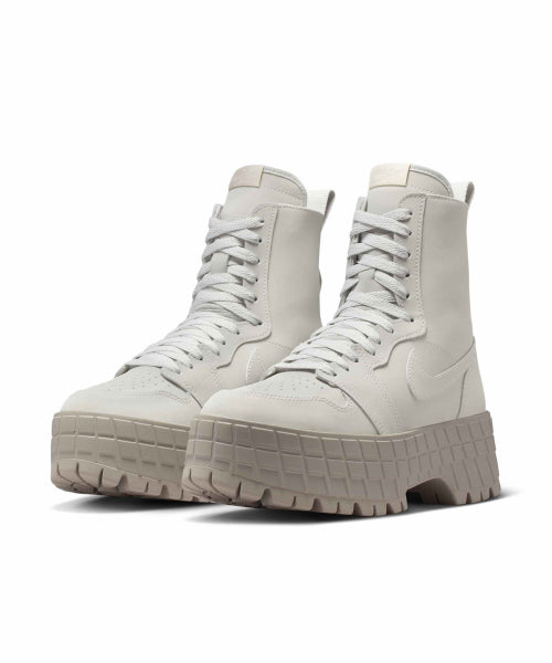 NIKE Nike Sneakers Women - Pale Gray