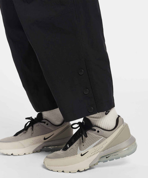 NIKE NIKE Sportswear Oversized High Waist Woven Crop Pants - Black