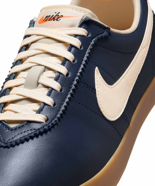 NIKE NIKE Sneakers Midnight Navy: Gum Light Brown