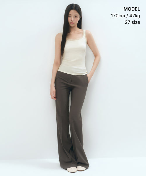MUSINSA STANDARD WOMAN MUSINSA STANDARD WOMAN Slacks Low Rise Flare [Khaki Brown]